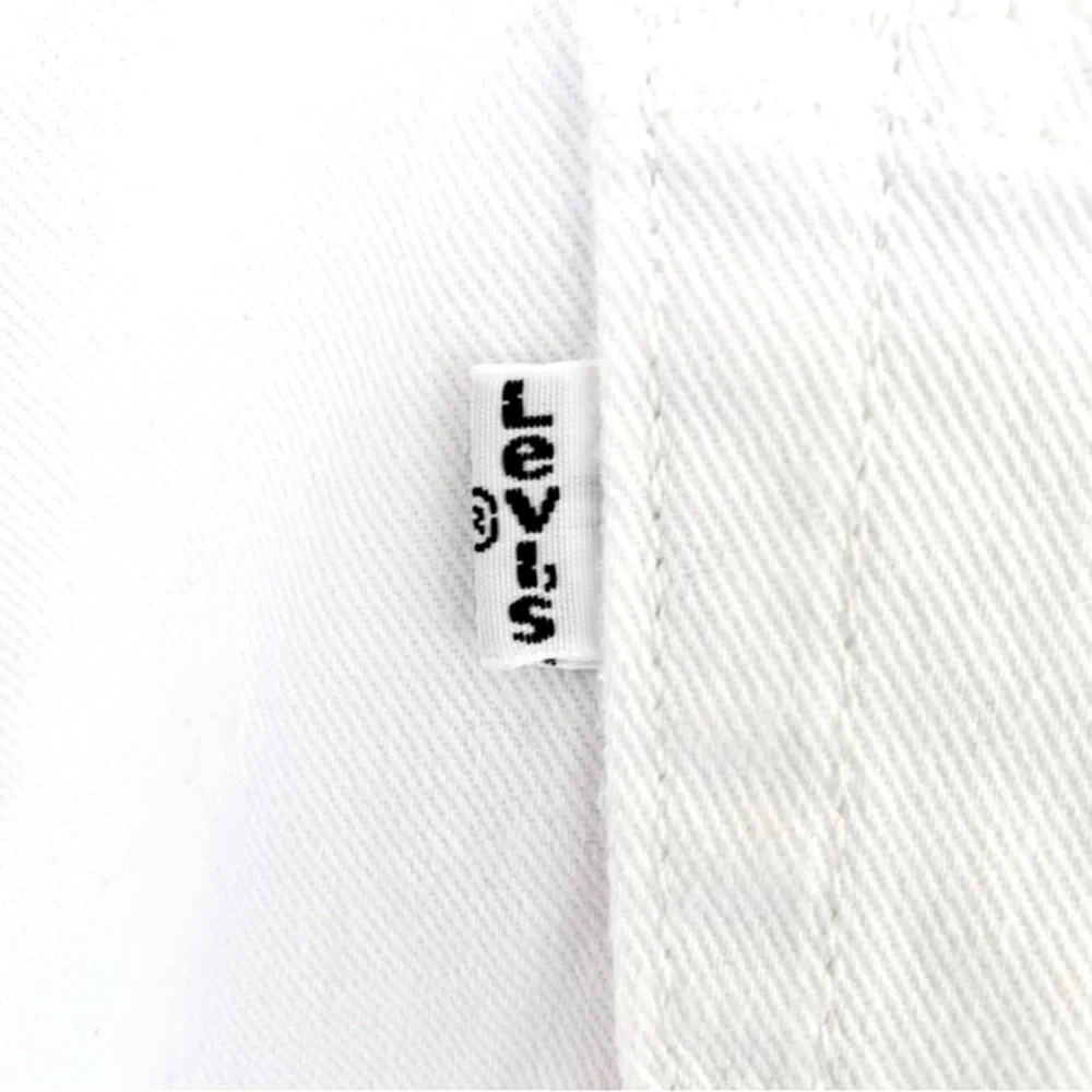 Levi’s White 514 Straight Leg Jeans with White Tab W34 L36